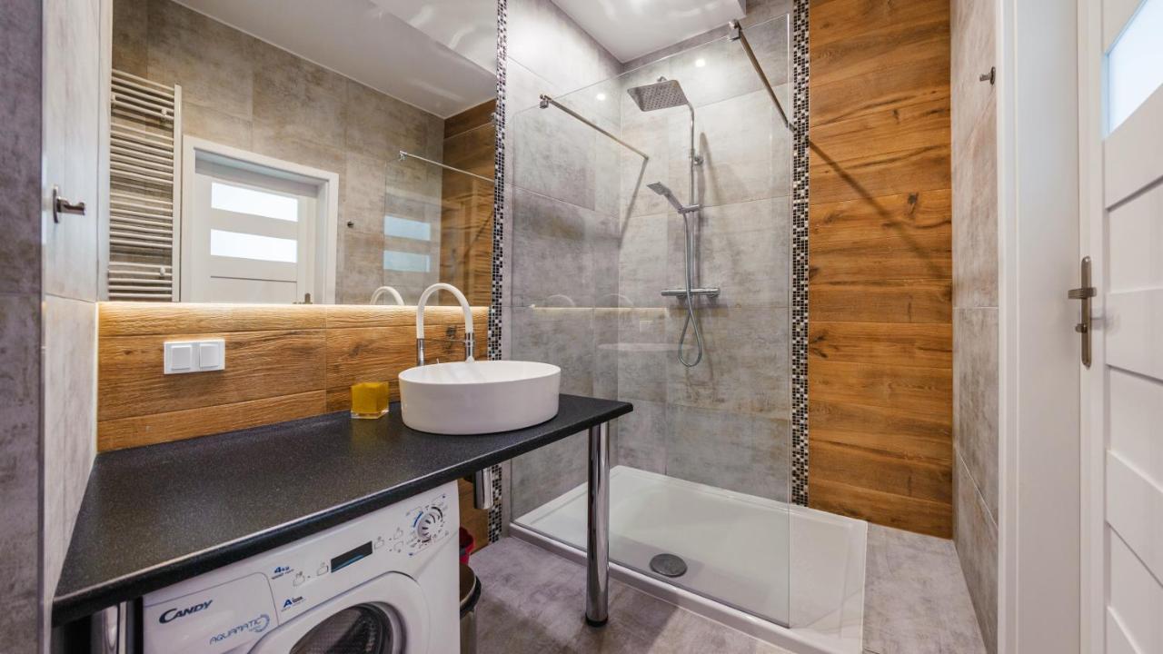 City Center Spa Apartments Jaglana 6A With Parking 格但斯克 外观 照片