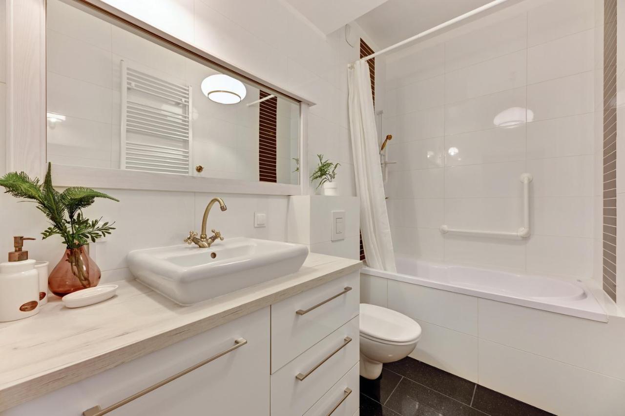 City Center Spa Apartments Jaglana 6A With Parking 格但斯克 外观 照片